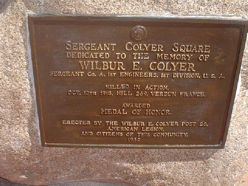 Zoom on the image : Wilbur E. Colyer Memorial Square 